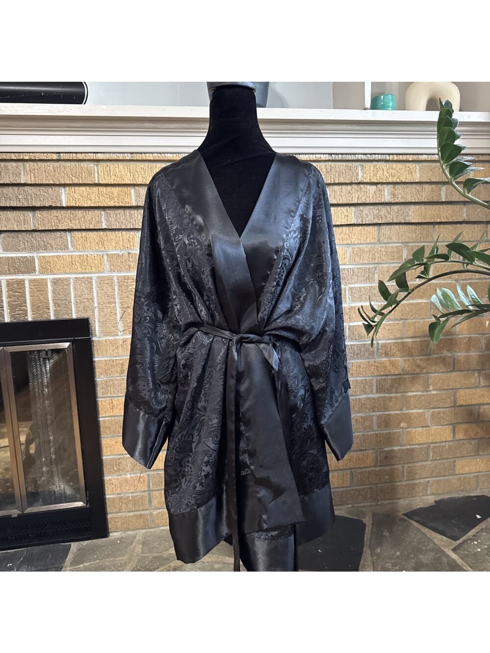 Vintage Victoria's Secret Gold Label Paisley Jacquard Robe Whimsigoth Blck Witch